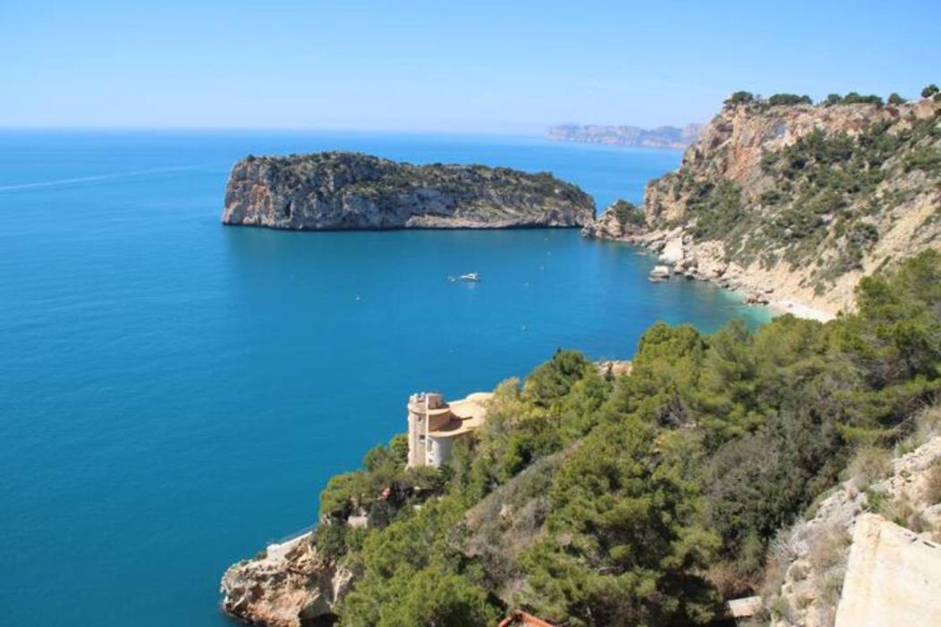Charming Villa In Montemar With Private, Heated Pool And Sea Views Benissa Bagian luar foto